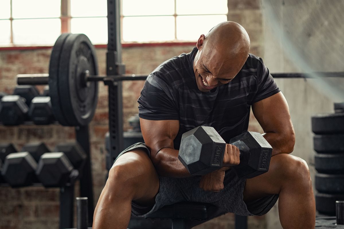 Science has revealed how many sets you need to do to build muscle